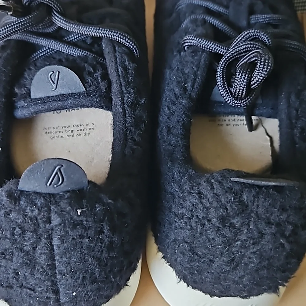 Allbirds,NIB, Mens 12,Wool Runner Fluff Natural Black